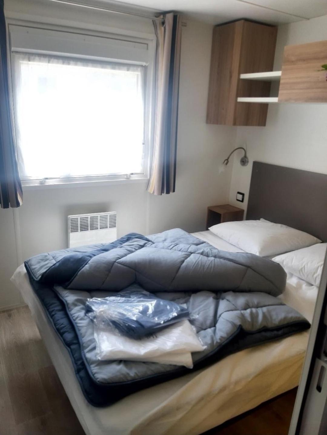 Camping Des Dunes De Contis Mobilhome 3Ch, Saint-Julien-en-Born Eksteriør billede